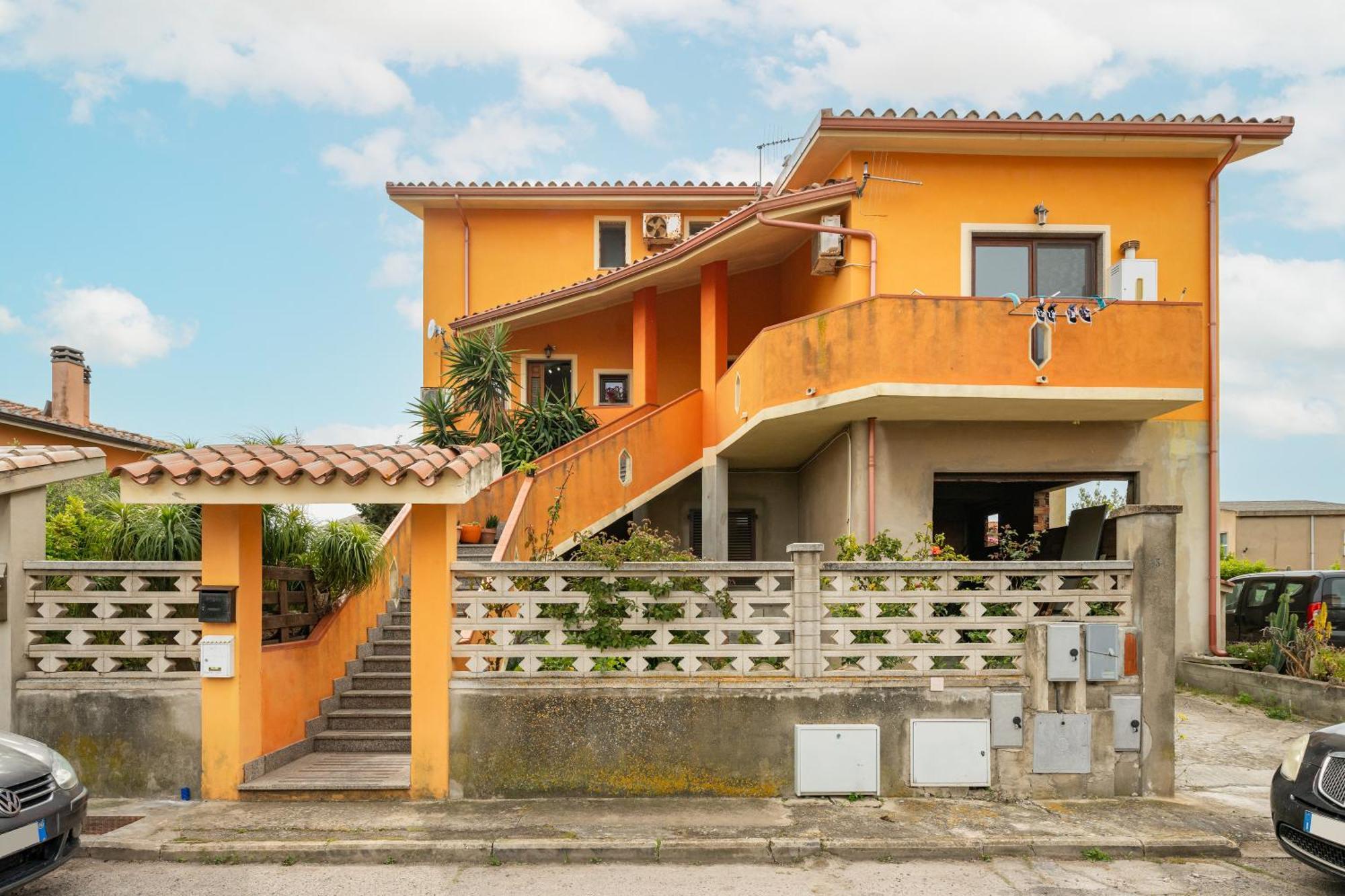 Gaia Casa Vacanze Villa San Giovanni Suèrgiu Esterno foto